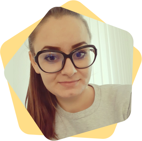 Cristina Crîșmaru educator